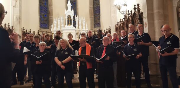 Concert chorale eglise chaumousey 2024 avec Coup de Choeur de Golbey et Atout Choeur d'Epinal