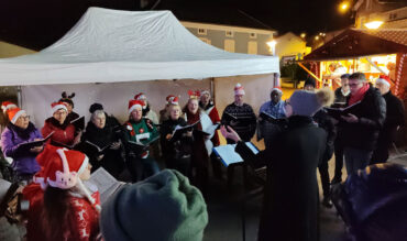 Chorale coup de Choeur à l'inauguration du marché de Noël de Golbey